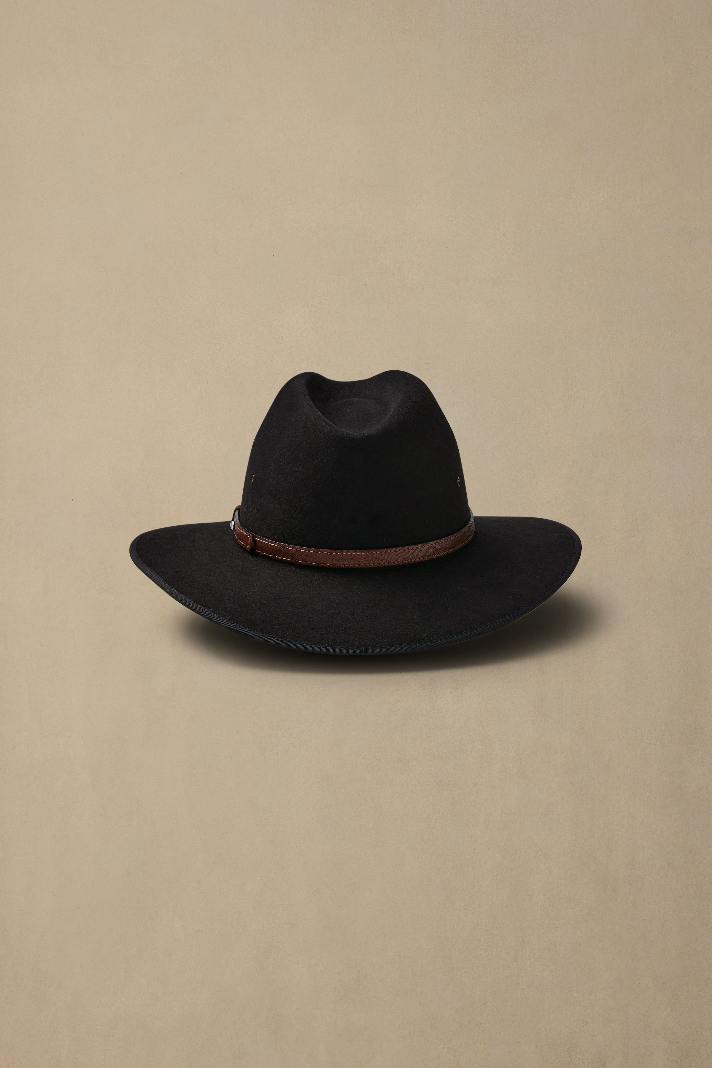 Coober Pedy Black