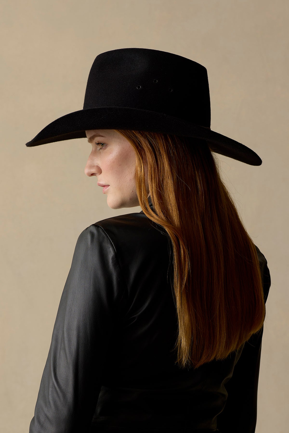 Golden Spur Black