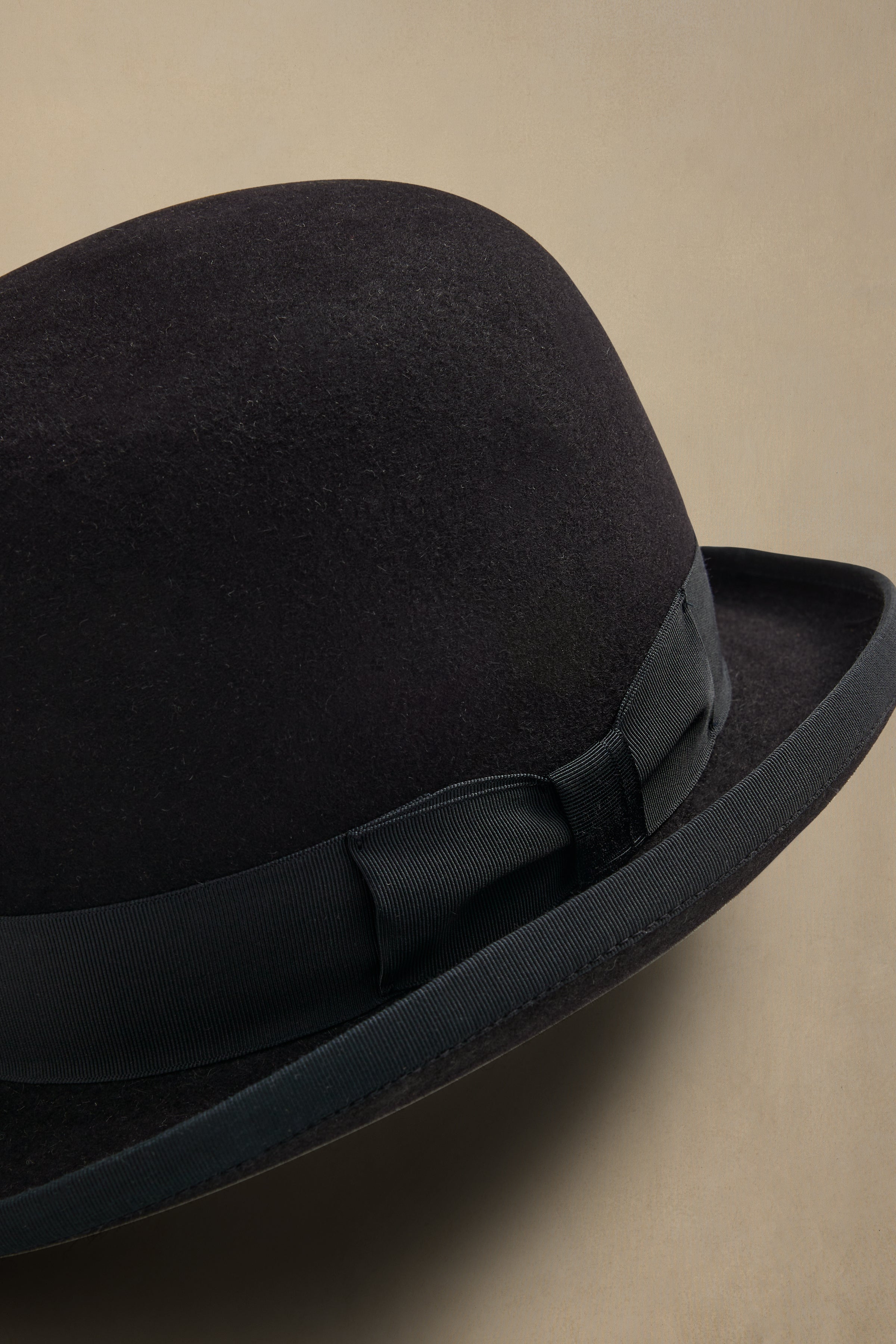 Homburg Black