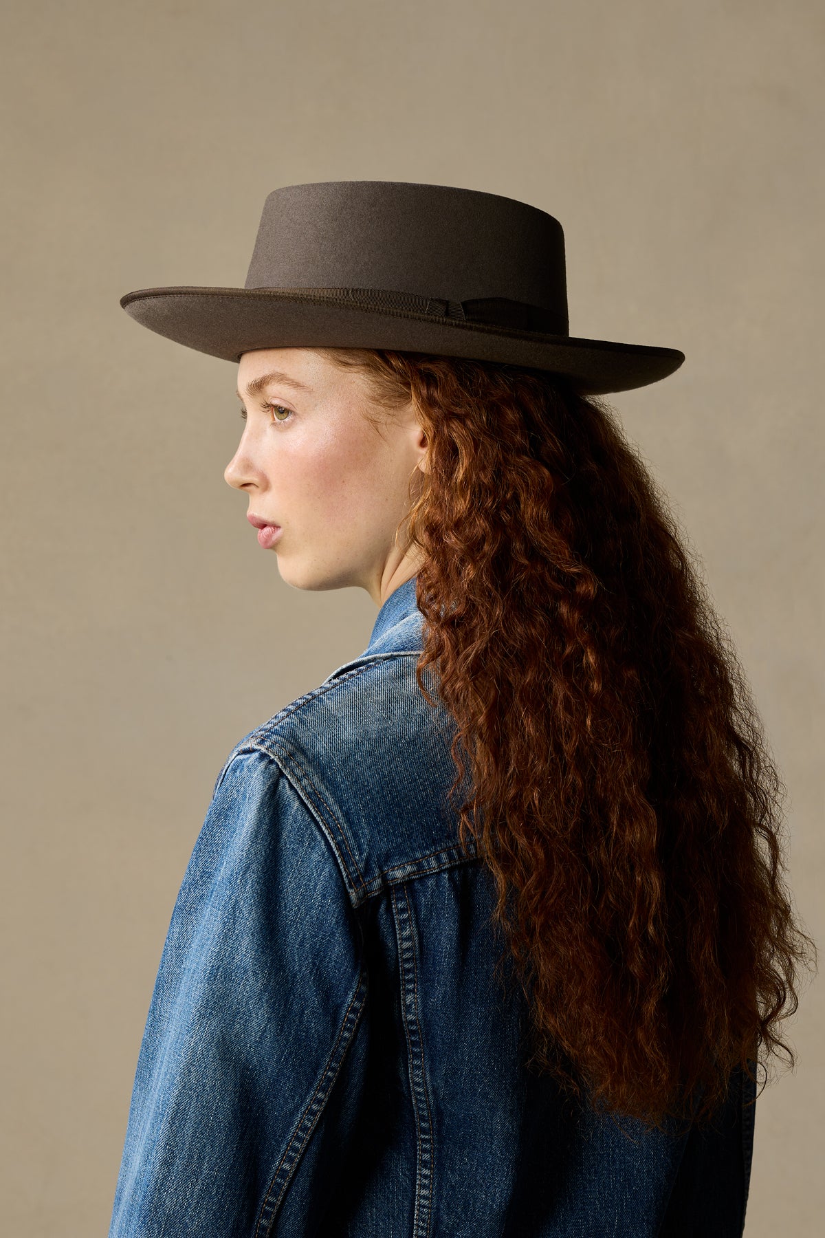 Squatter Regency Fawn