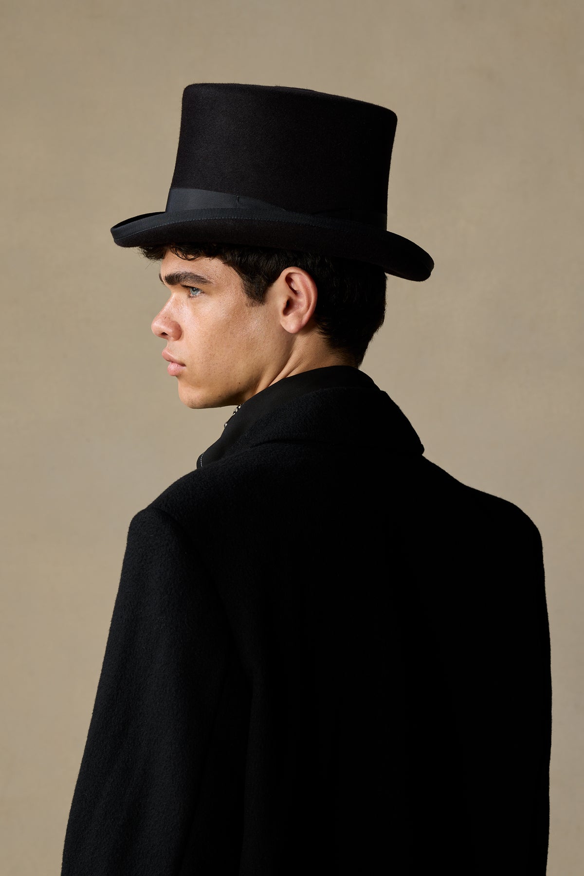 Top Hat Black