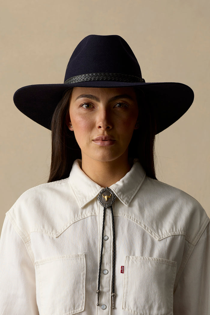 Aubriela Cotton Cap in Black